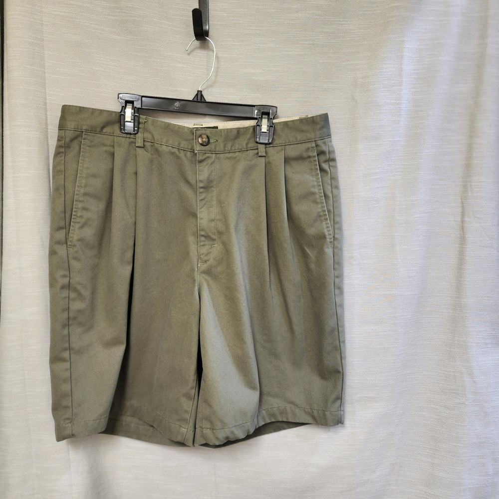 Eddie Bauer Men Pleated Chino Shorts Olive Green 100% Cotton Vintage Y2K Size 35